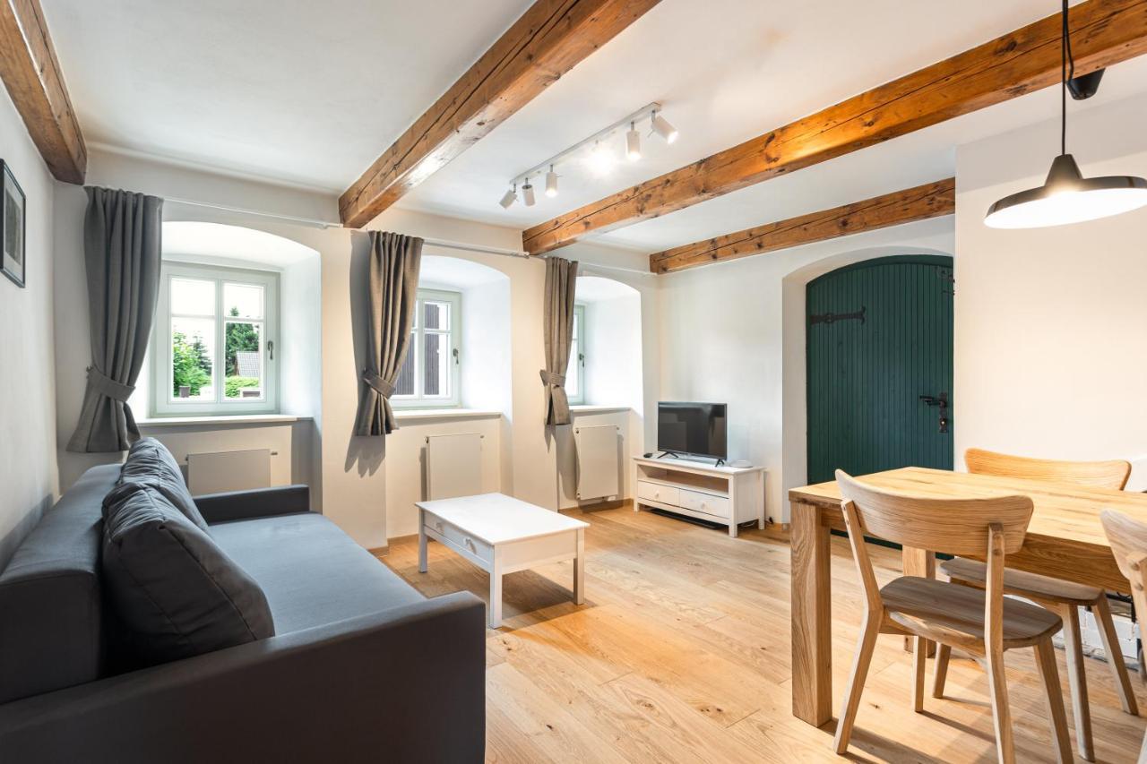 Apartment Volf - *